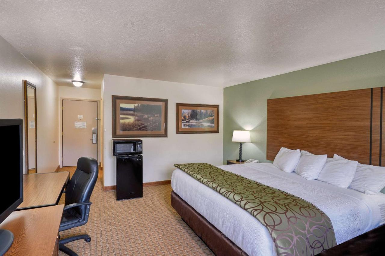 The Ridgeline Hotel At Yellowstone, Ascend Hotel Collection Gardiner Luaran gambar