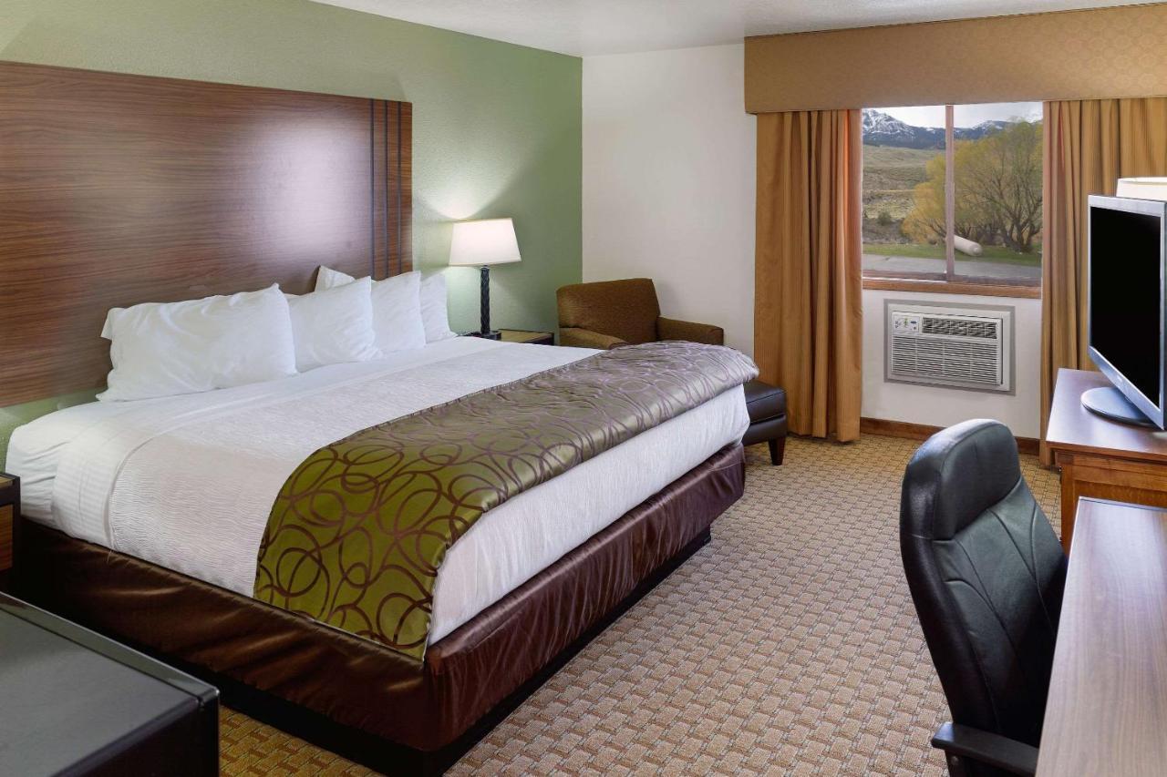 The Ridgeline Hotel At Yellowstone, Ascend Hotel Collection Gardiner Luaran gambar
