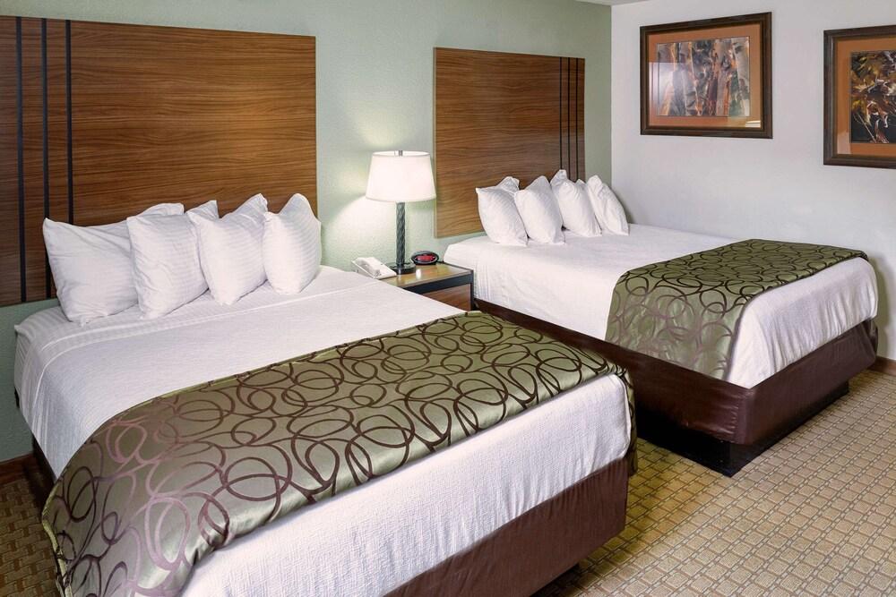 The Ridgeline Hotel At Yellowstone, Ascend Hotel Collection Gardiner Luaran gambar