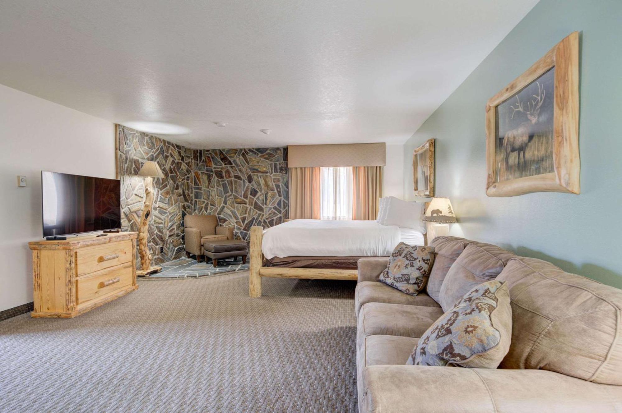 The Ridgeline Hotel At Yellowstone, Ascend Hotel Collection Gardiner Luaran gambar