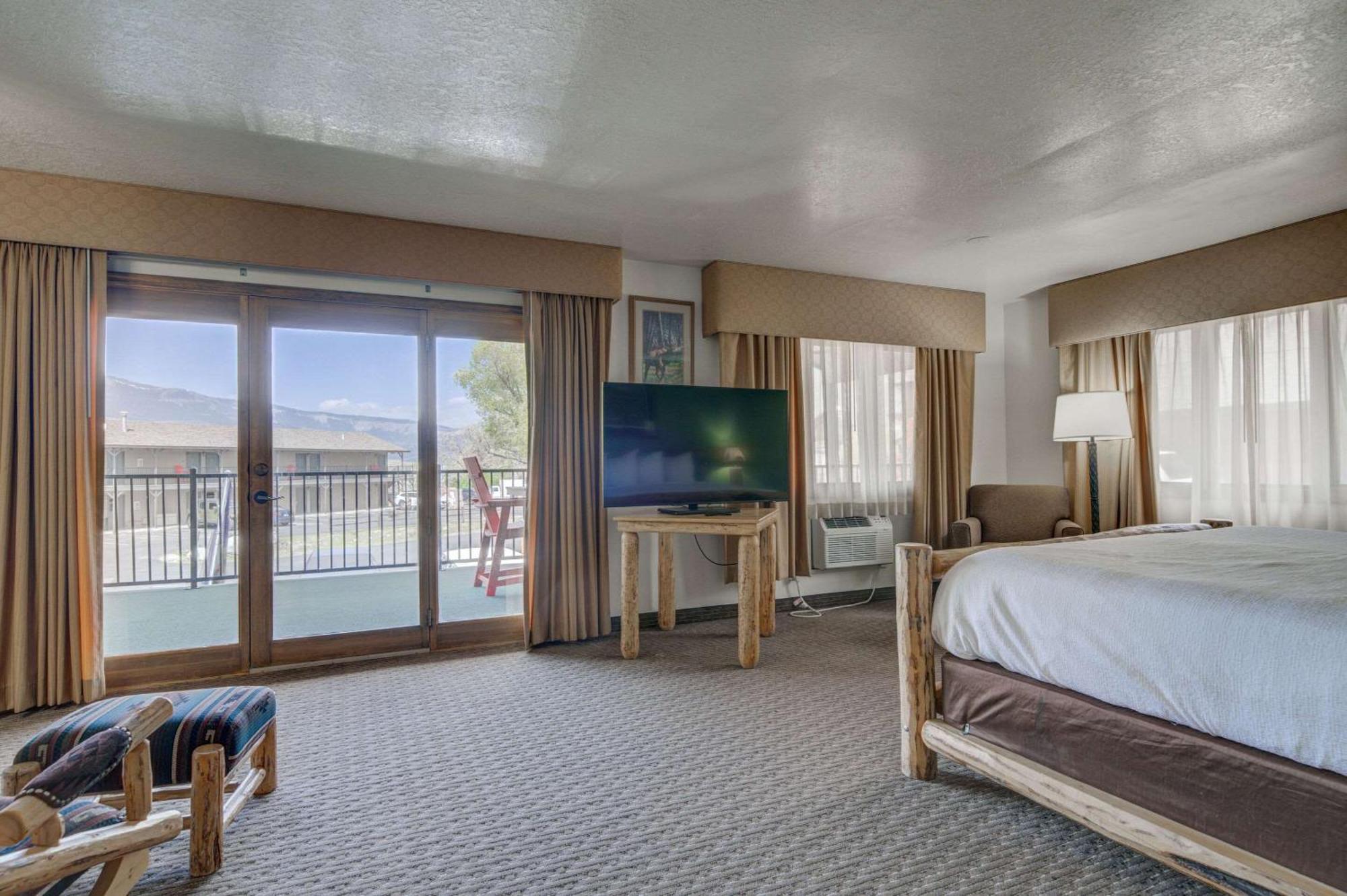 The Ridgeline Hotel At Yellowstone, Ascend Hotel Collection Gardiner Luaran gambar