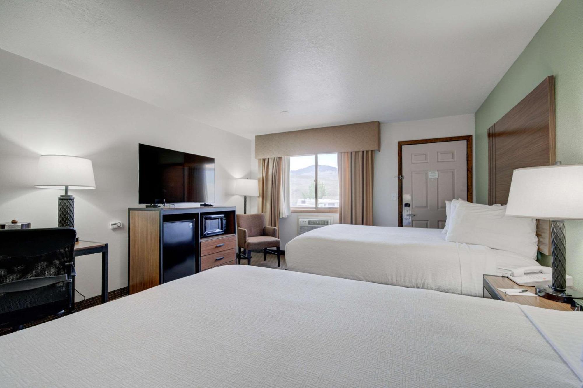 The Ridgeline Hotel At Yellowstone, Ascend Hotel Collection Gardiner Luaran gambar