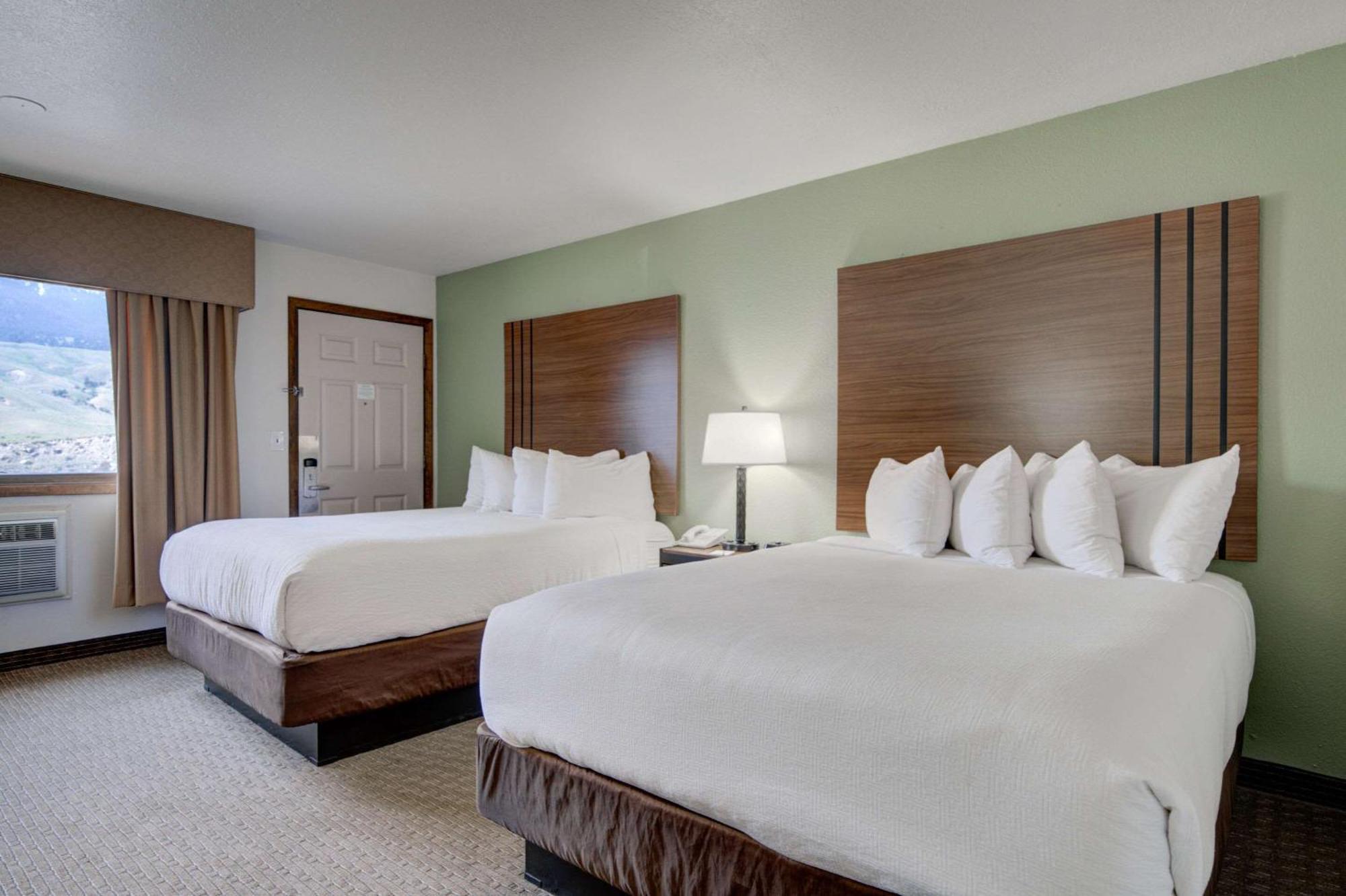 The Ridgeline Hotel At Yellowstone, Ascend Hotel Collection Gardiner Luaran gambar