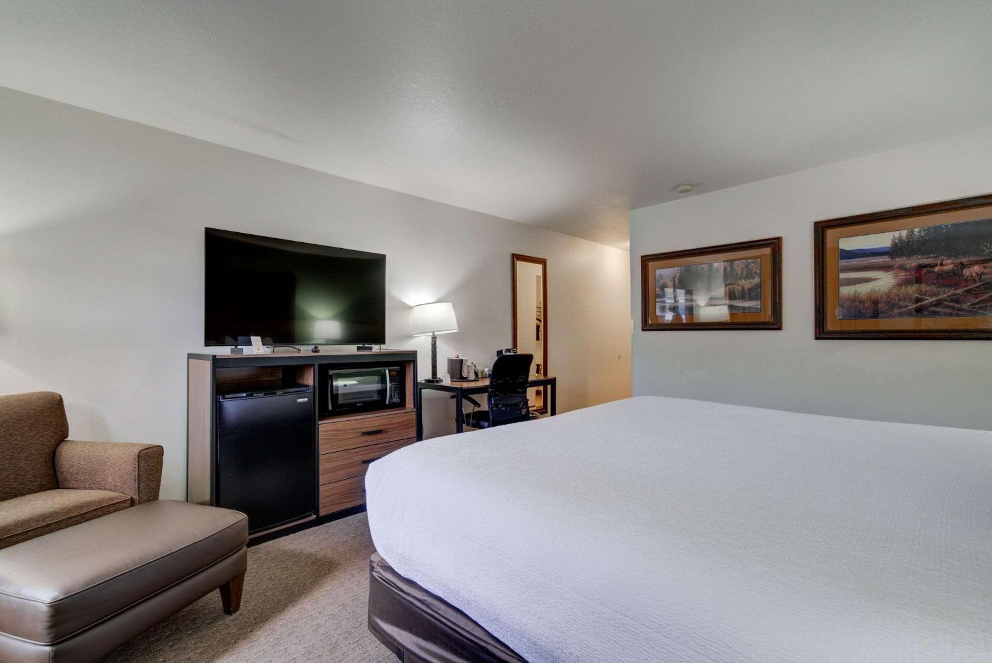 The Ridgeline Hotel At Yellowstone, Ascend Hotel Collection Gardiner Luaran gambar
