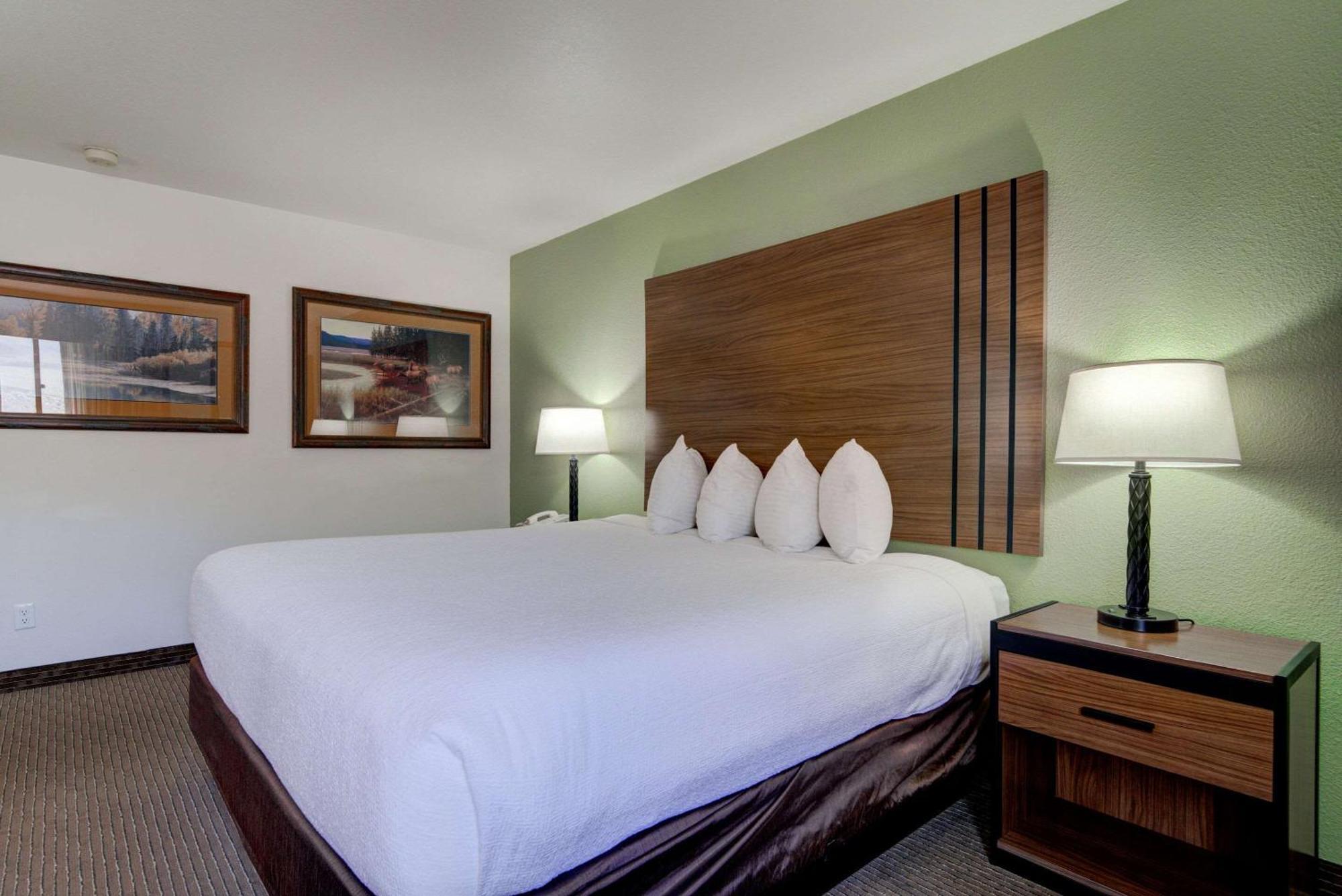 The Ridgeline Hotel At Yellowstone, Ascend Hotel Collection Gardiner Luaran gambar